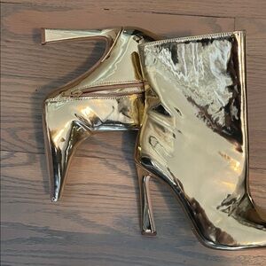 Steve Madden Metallic Gold Heeled Boots